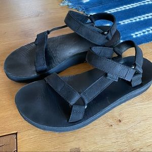 Teva Midform Universal Leather Sandal